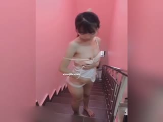 agnesbaby cổ động viên cums mà không có bao cao su