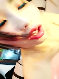 #phim sex live [Uống nước tiểu] Cận cảnh một con chó cái rất nghịch ngợm đang uống đạo cụ nước tiểu và hậu môn của cô ấy đang nhỏ giọt sáp