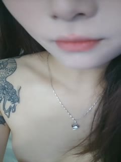 #sex nhiều lông #Live_Một cô gái xinh đẹp với hình xăm trên tay và chân! _Đôi lông mày và vẻ ngoài ưa nhìn, khỏa thân hoàn toàn có phí, lông lá xòe ra, khoe dáng ở quy mô nhỏ